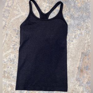 Lululemon ebb to street tank